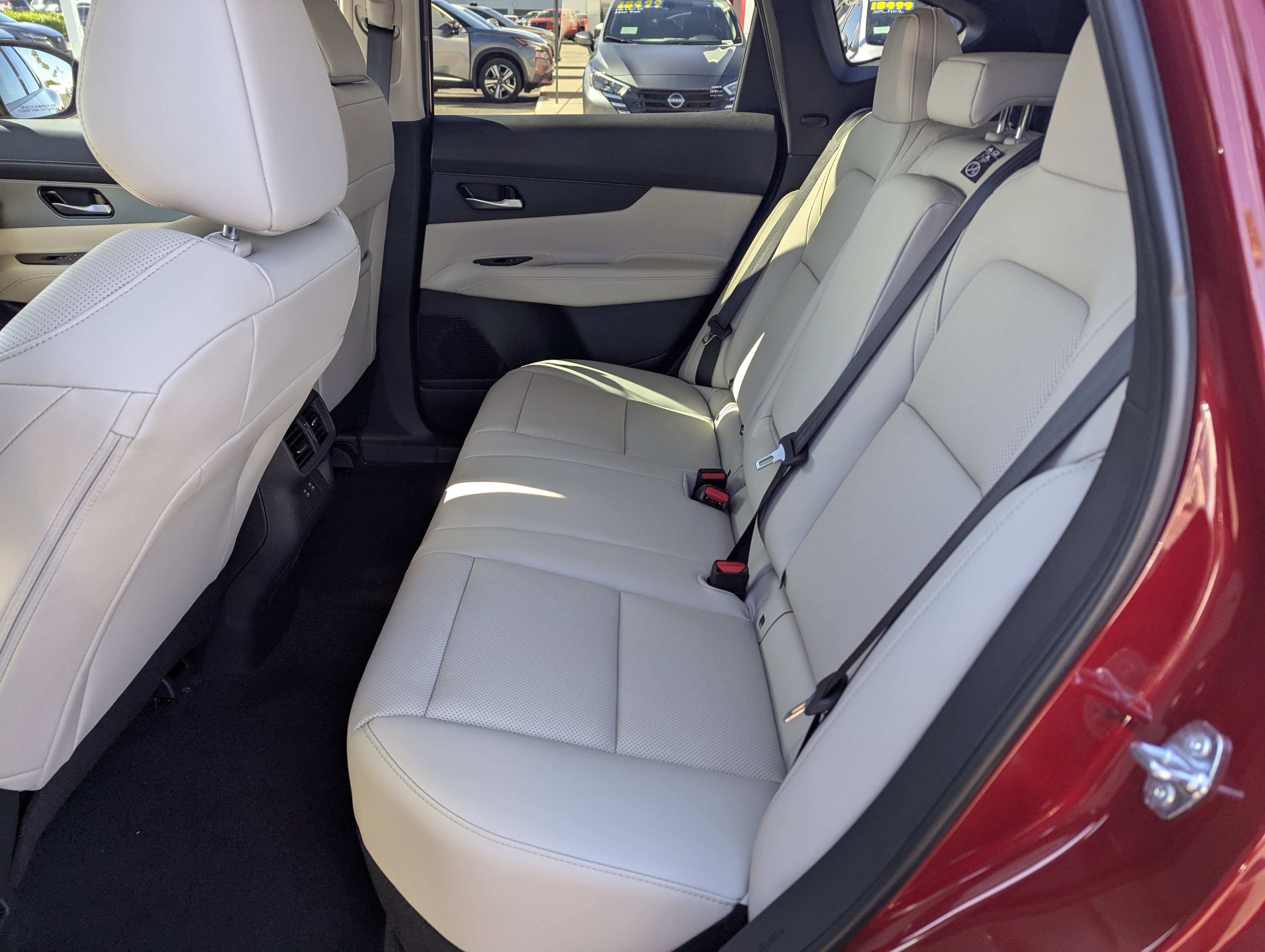 New 2026 Nissan Murano SL image 8