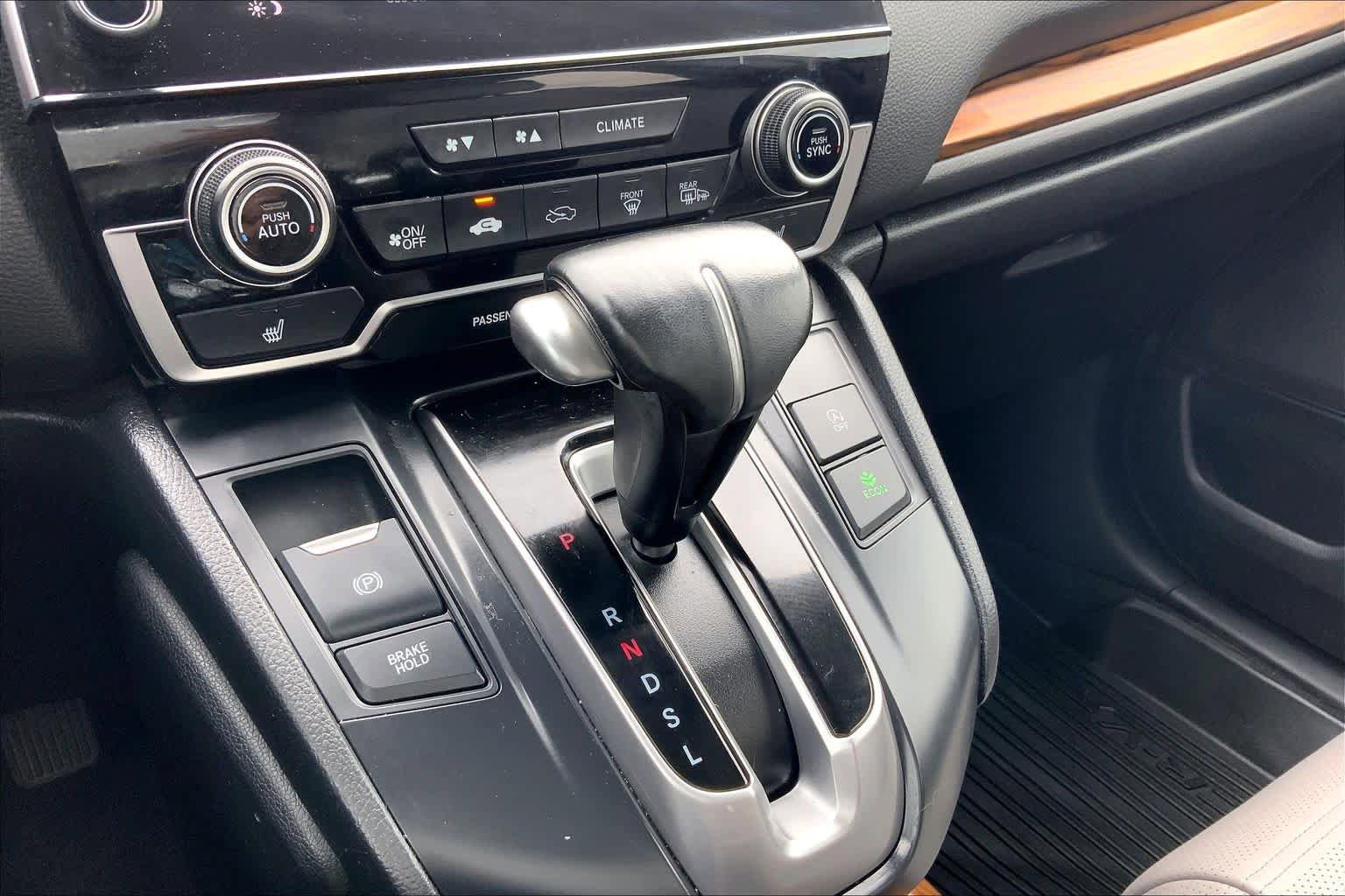 Used 2020 Honda CR-V Touring image 34