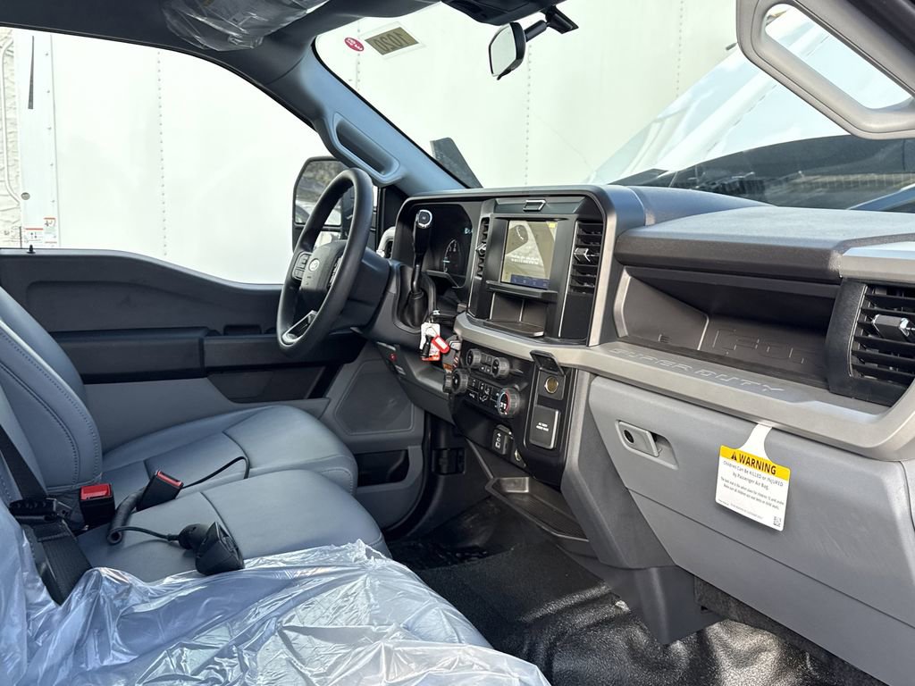 New 2026 Ford F550 4x4 Supercab Super Duty image 29