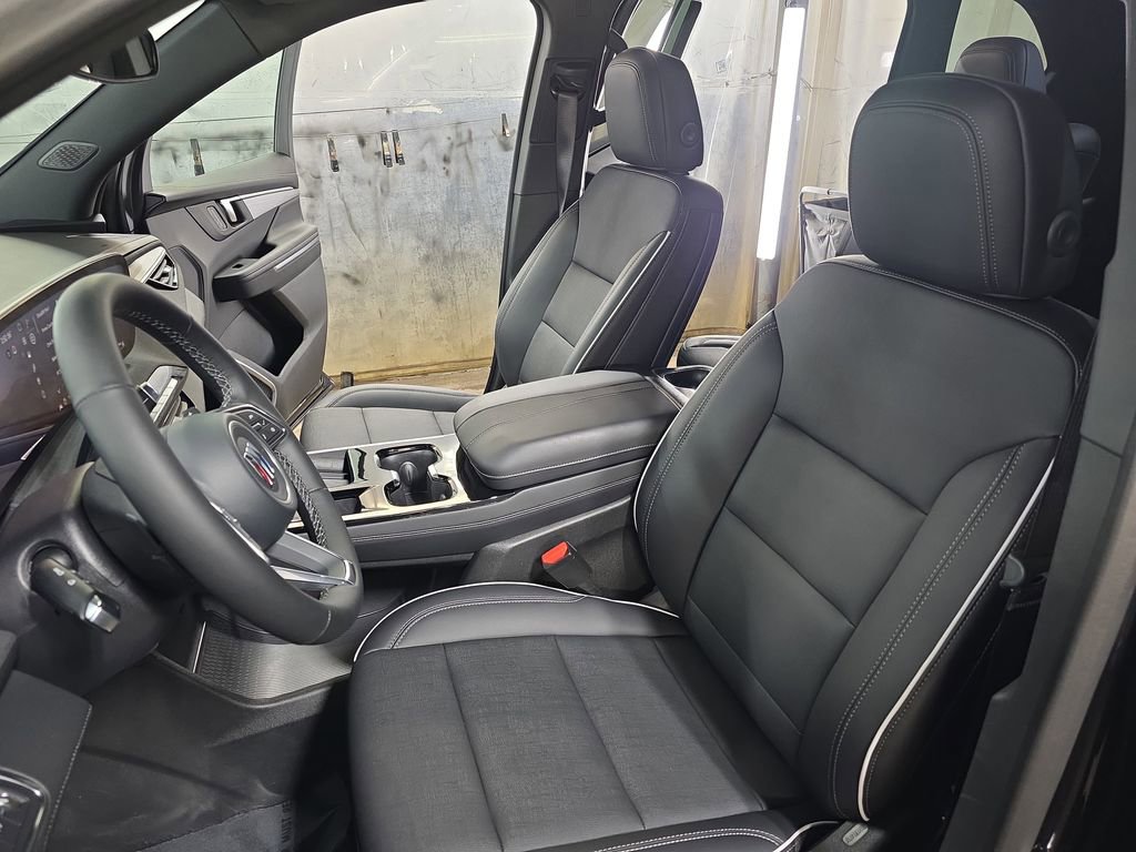 Used 2025 Buick Enclave Preferred w/ Trailering Package, 5000 lbs. image 17