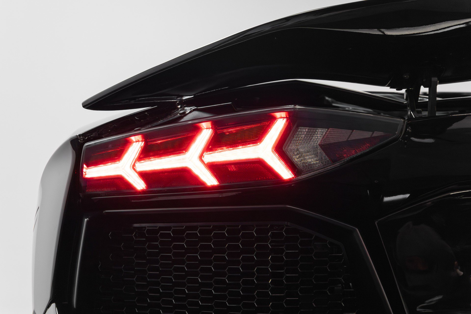 Used 2015 Lamborghini Aventador LP 700-4 image 43