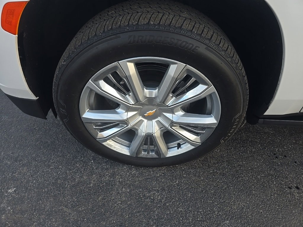 Used 2024 Chevrolet Tahoe High Country image 4
