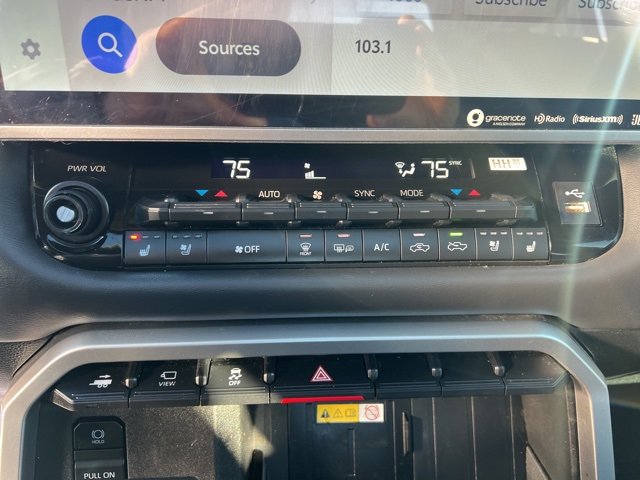 Used 2023 Toyota Tundra Platinum image 30