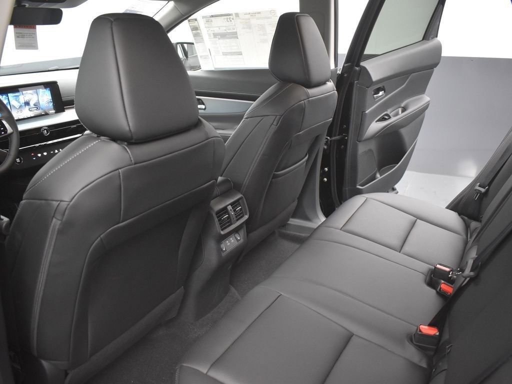 New 2026 Nissan Murano SL w/ Comfort Package image 14