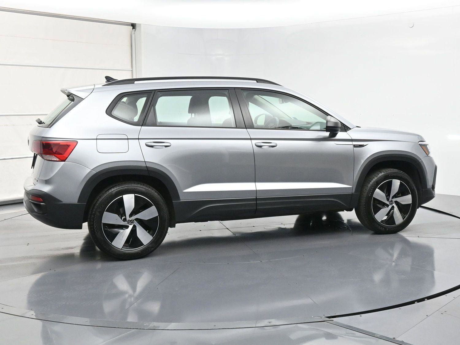 Used 2024 Volkswagen Taos S image 25