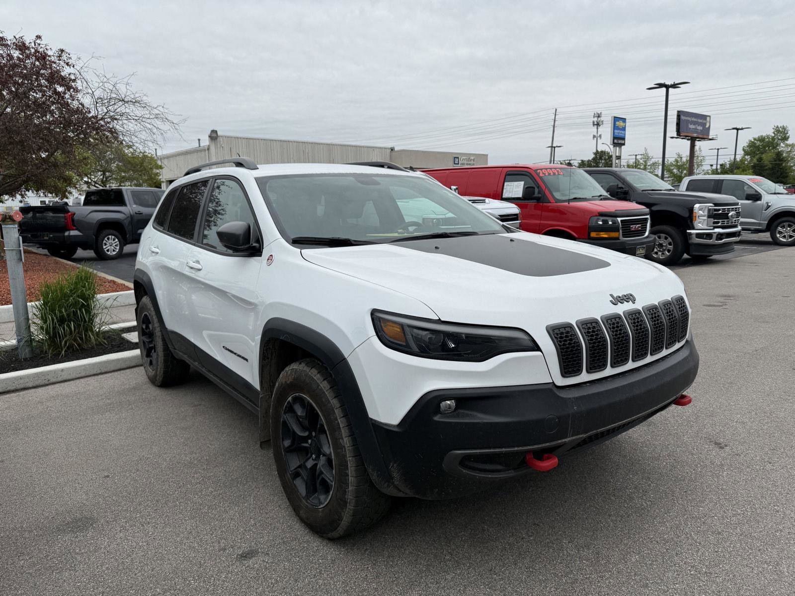 Used 2021 Jeep Cherokee Trailhawk w/ Trailer Tow Group AWD/4WD image 1