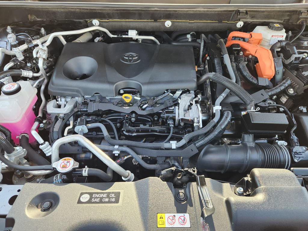 Used 2021 Toyota RAV4 SE AWD/4WD image 32