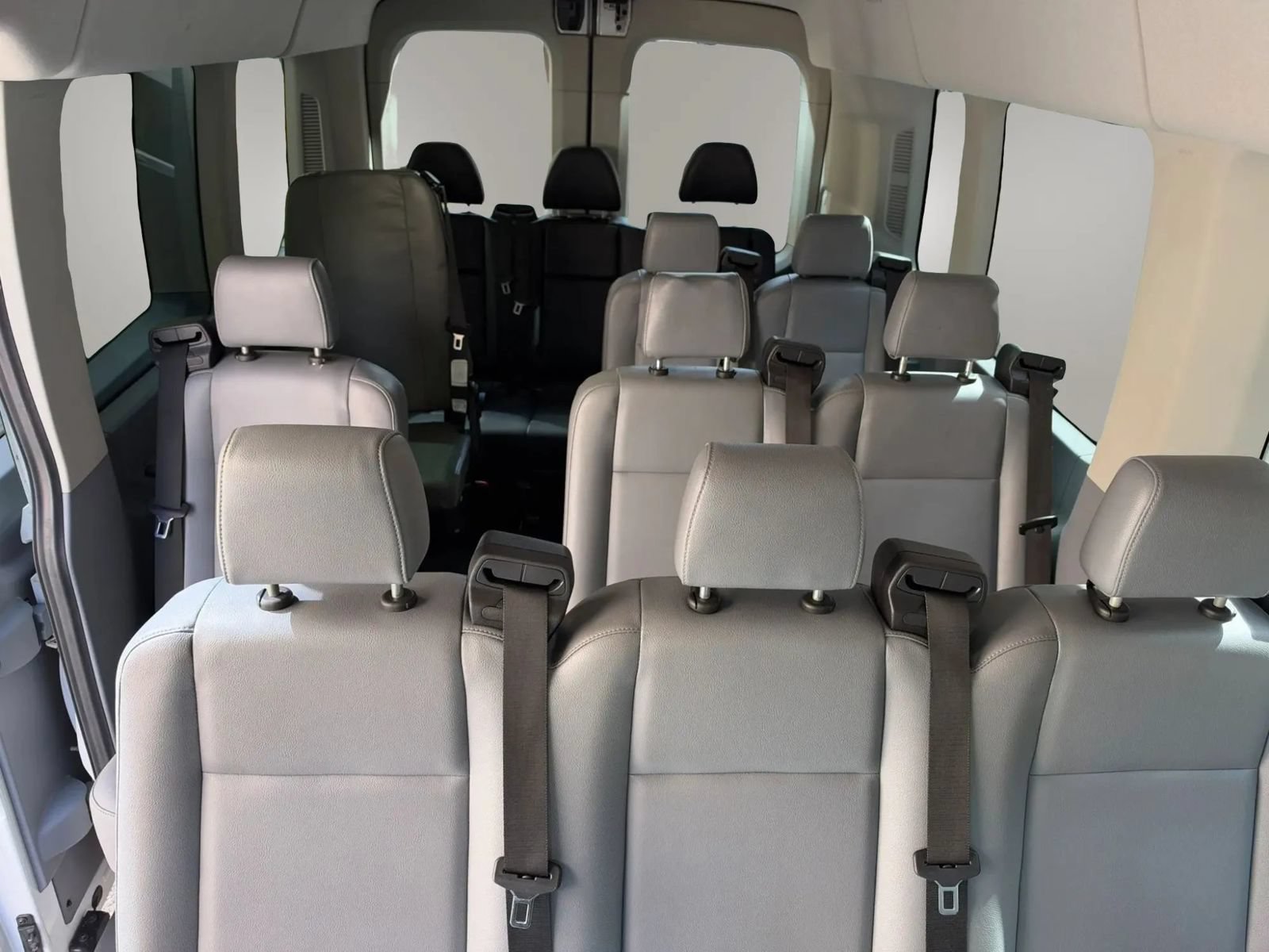 Used 2018 Ford Transit 350 XL RWD image 5