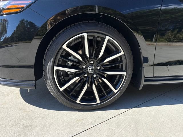 New 2025 Honda Accord Touring image 15