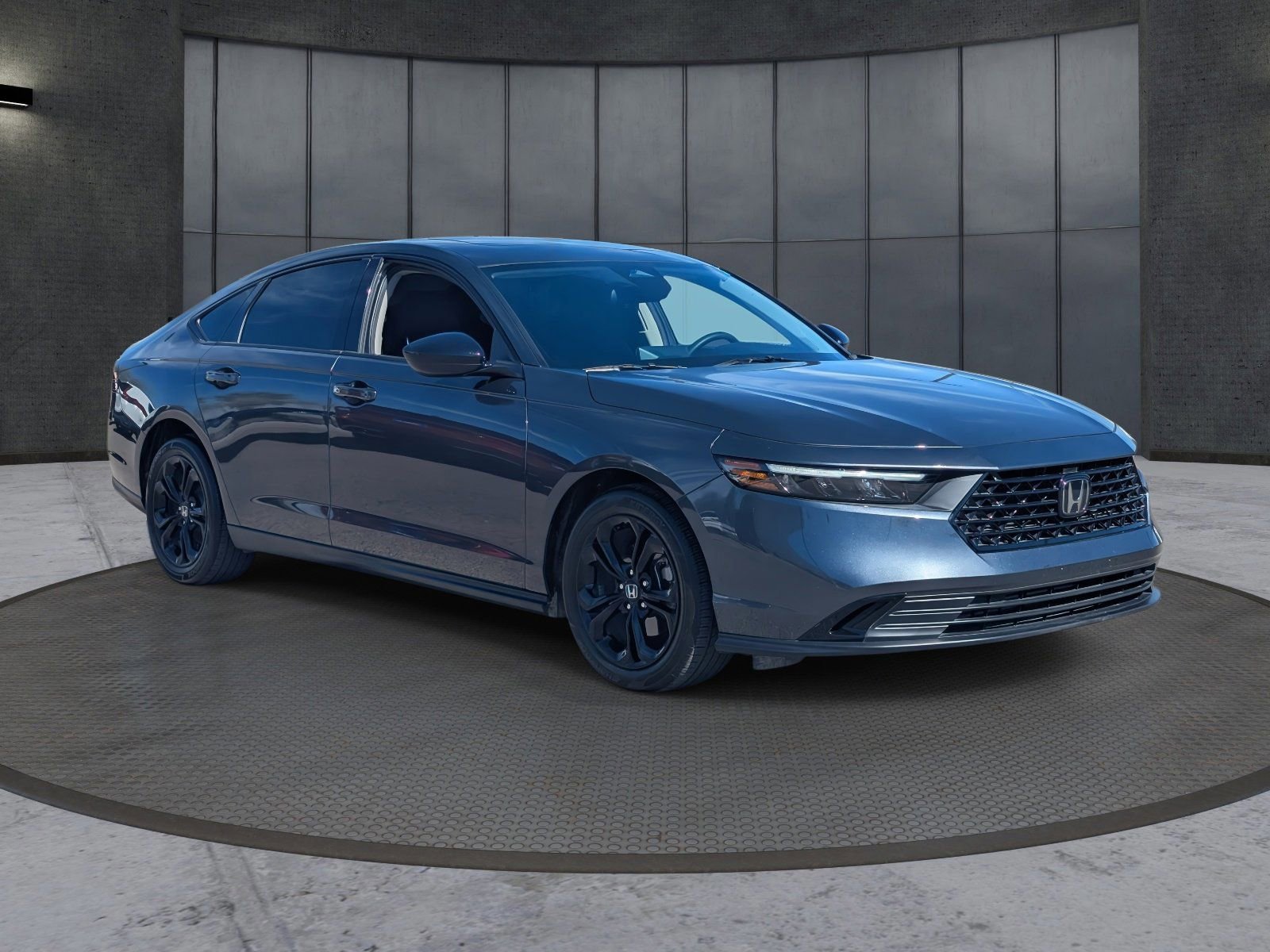 Used 2025 Honda Accord SE image 8