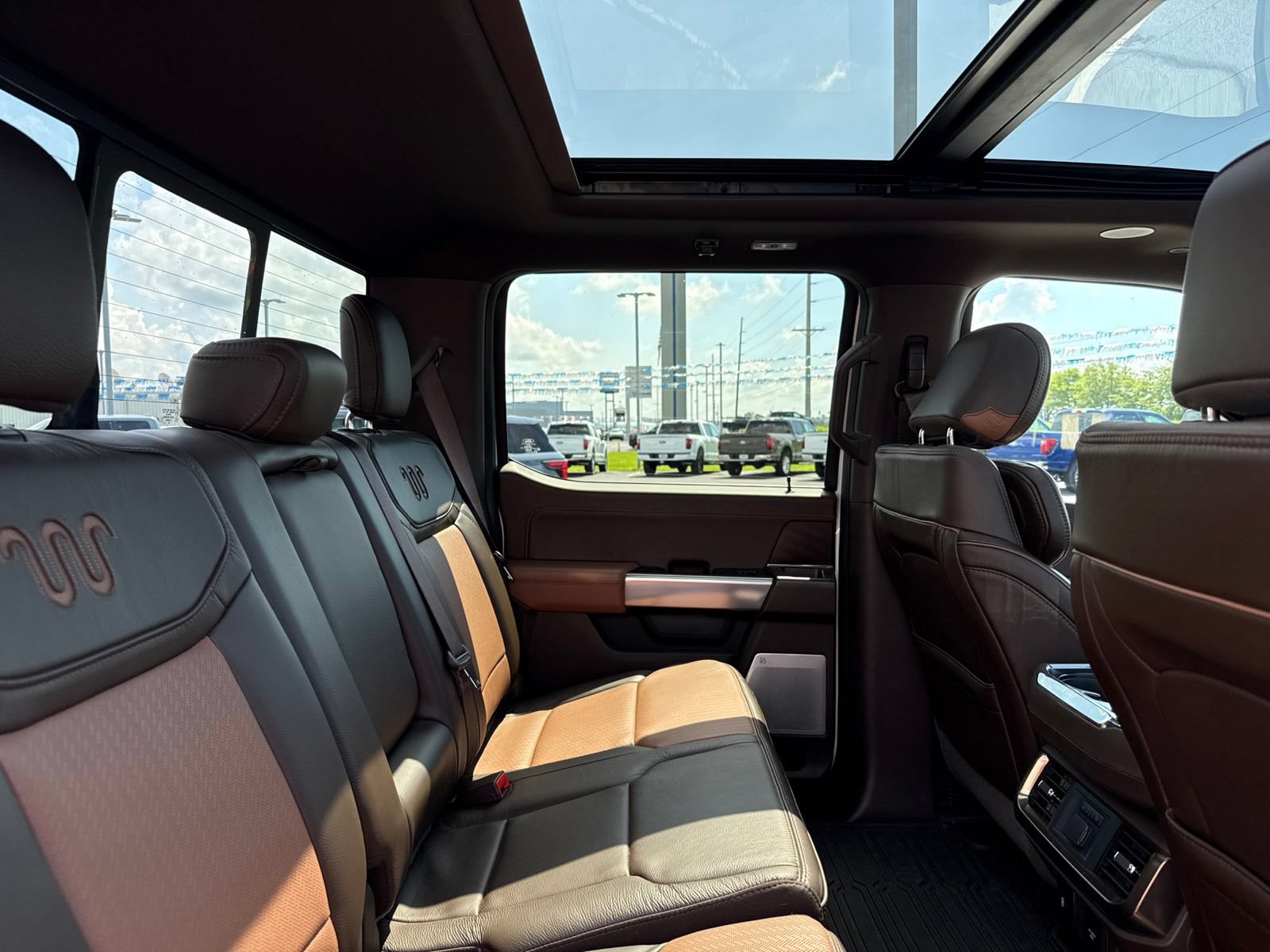 Used 2024 Ford F150 King Ranch w/ FX4 Off-Road Package AWD/4WD image 8