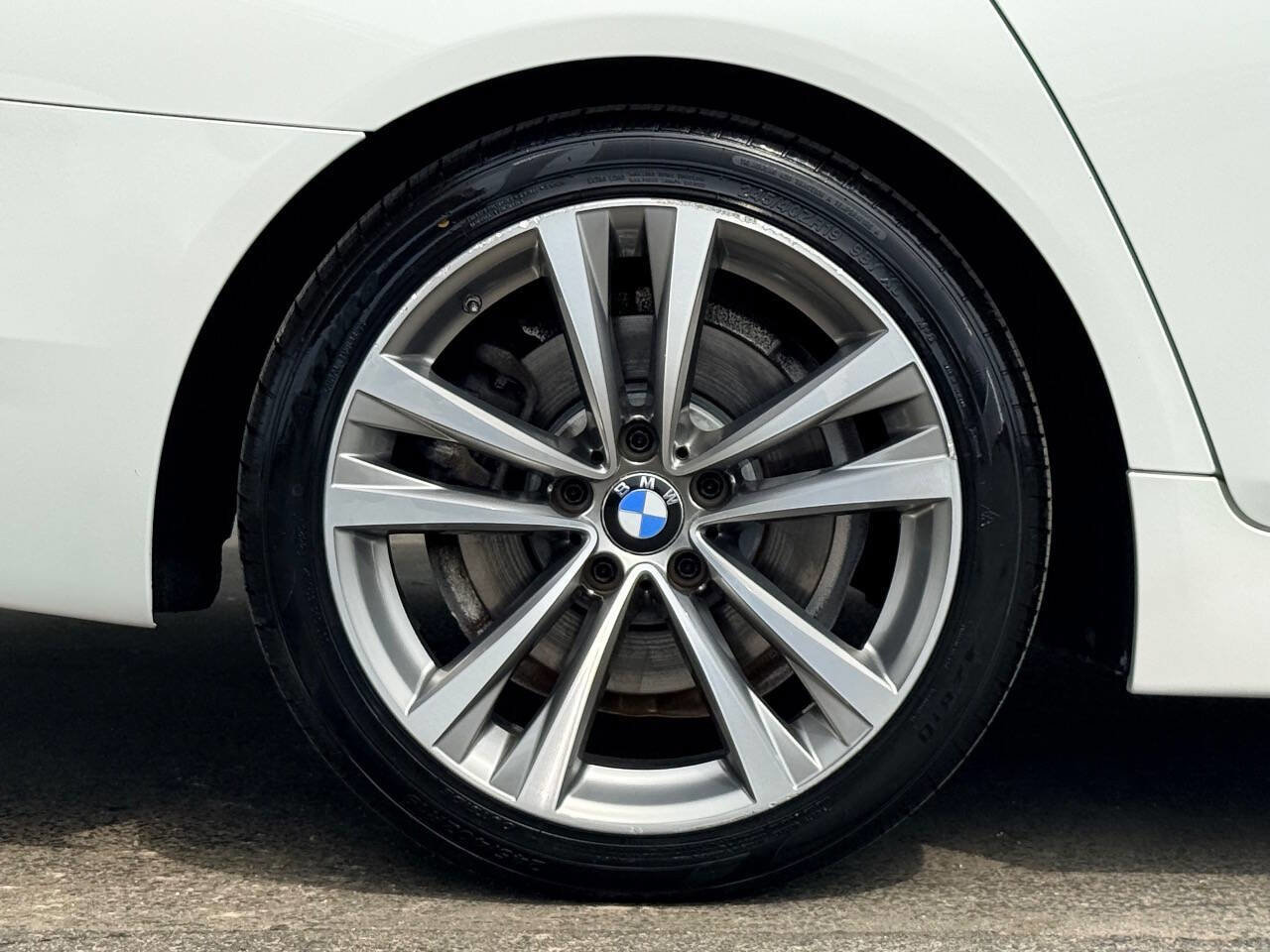 Used 2016 BMW 528i xDrive Sedan image 12