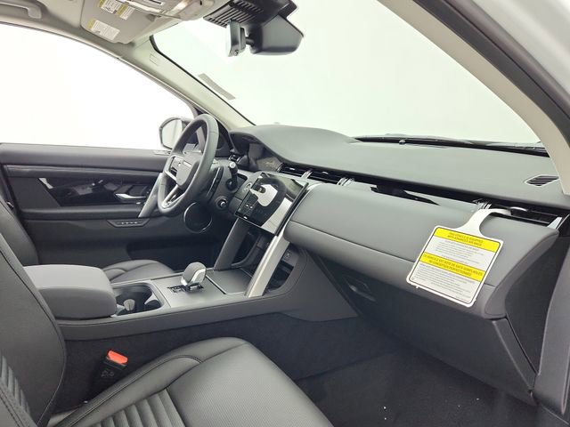 Certified 2025 Land Rover Discovery Sport S image 17