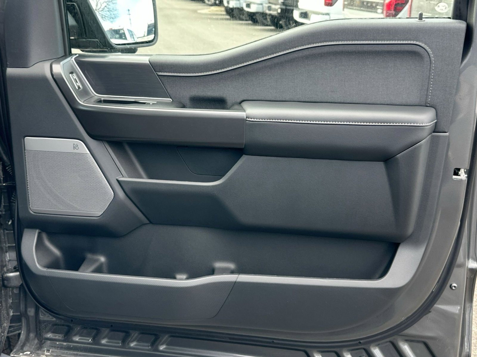 New 2026 Ford F150 Lariat w/ Equipment Group 501A Mid image 40