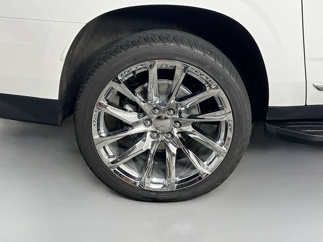 Used 2024 GMC Yukon XL SLT w/ SLT Luxury Package AWD/4WD image 38
