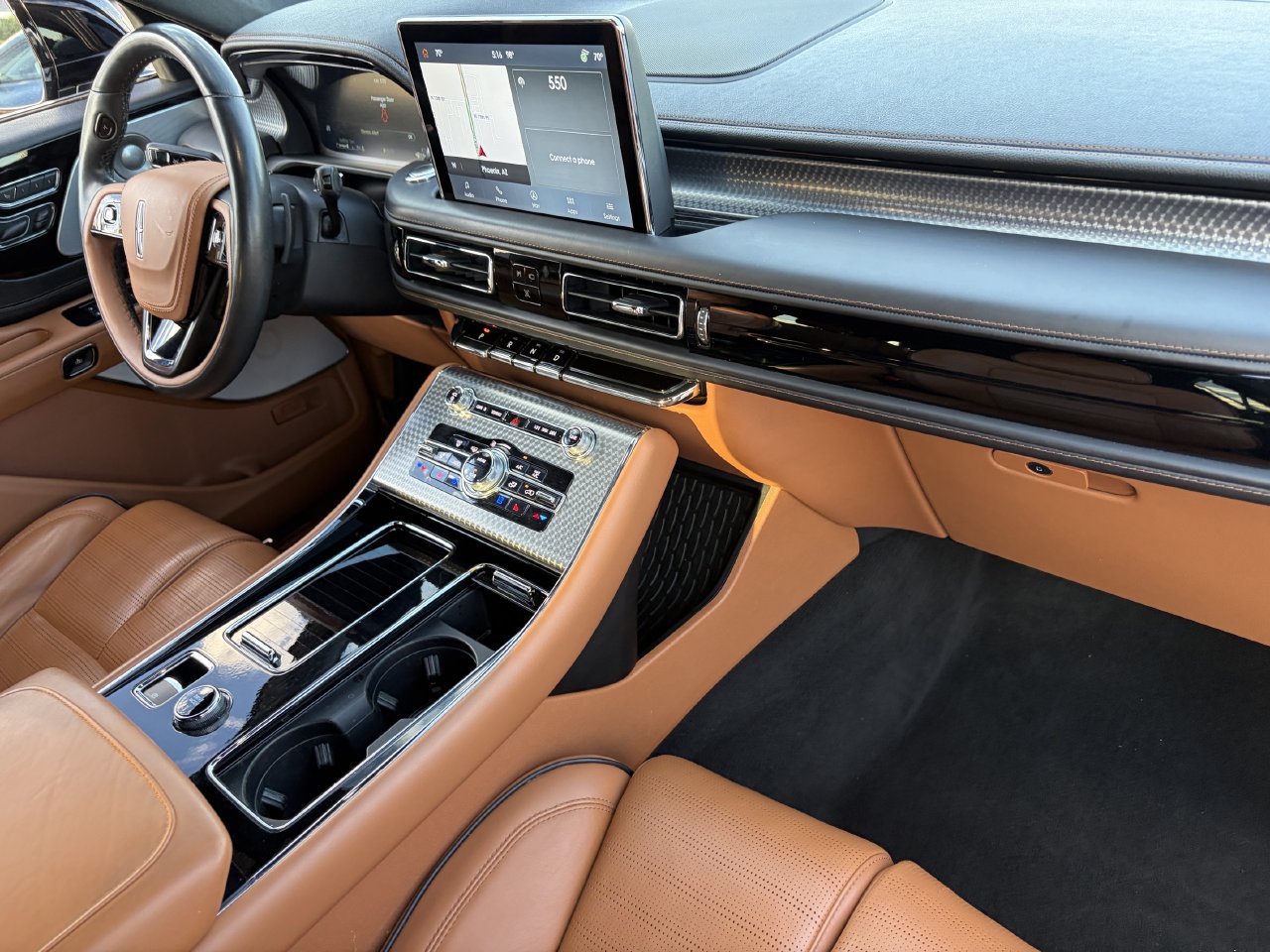 Certified 2023 Lincoln Aviator Black Label w/ Class IV Trailer Tow Package AWD/4WD image 12