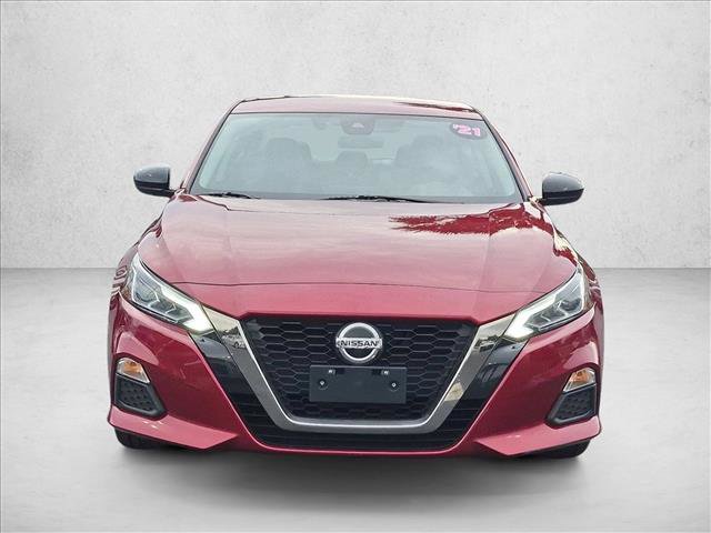 Used 2021 Nissan Altima 2.5 SR FWD image 2
