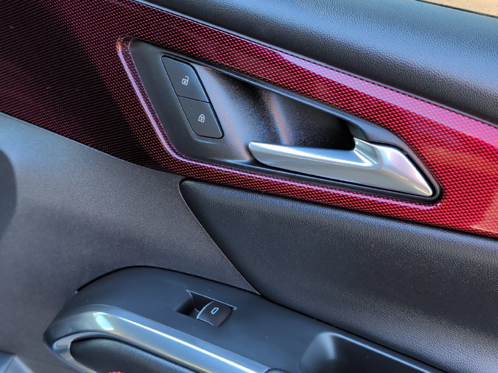 Used 2026 Chevrolet Traverse RS w/ LPO, Floor Liner Package FWD image 36