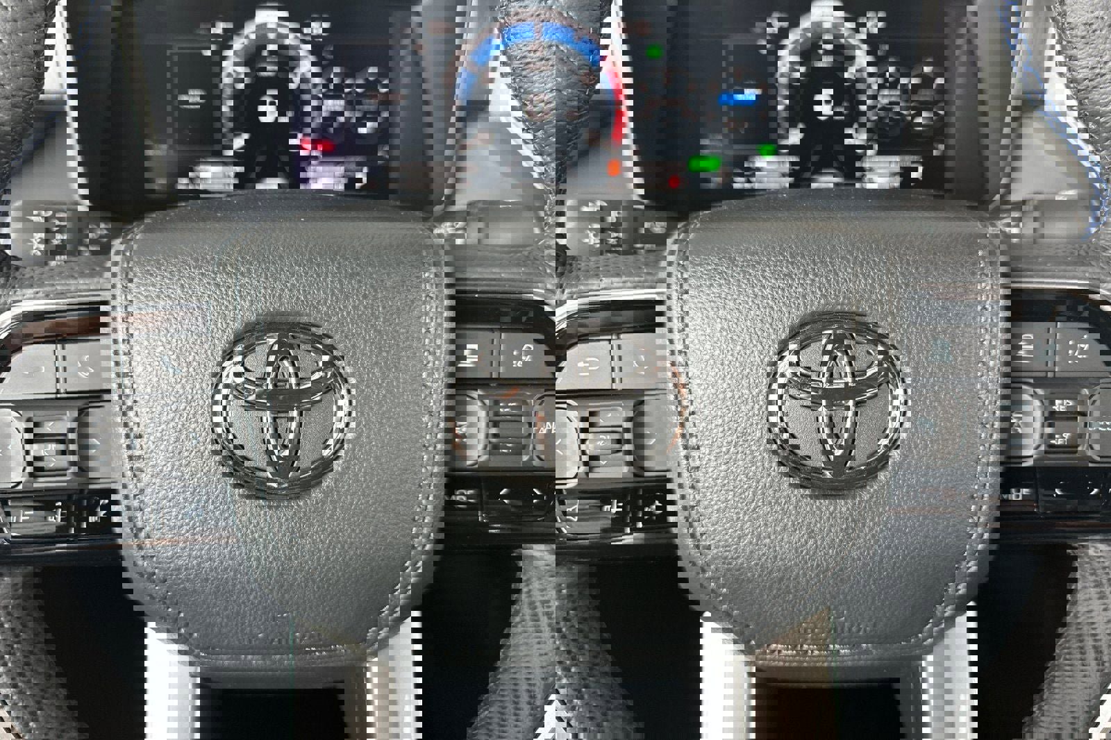 New 2025 Toyota Tundra Platinum image 26