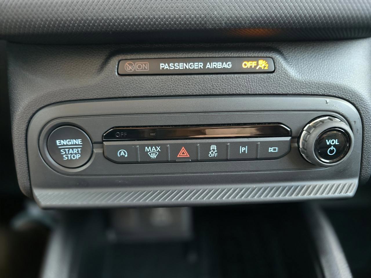 Used 2025 Ford Bronco Sport Outer Banks w/ Outer Banks Tech Package+ image 2