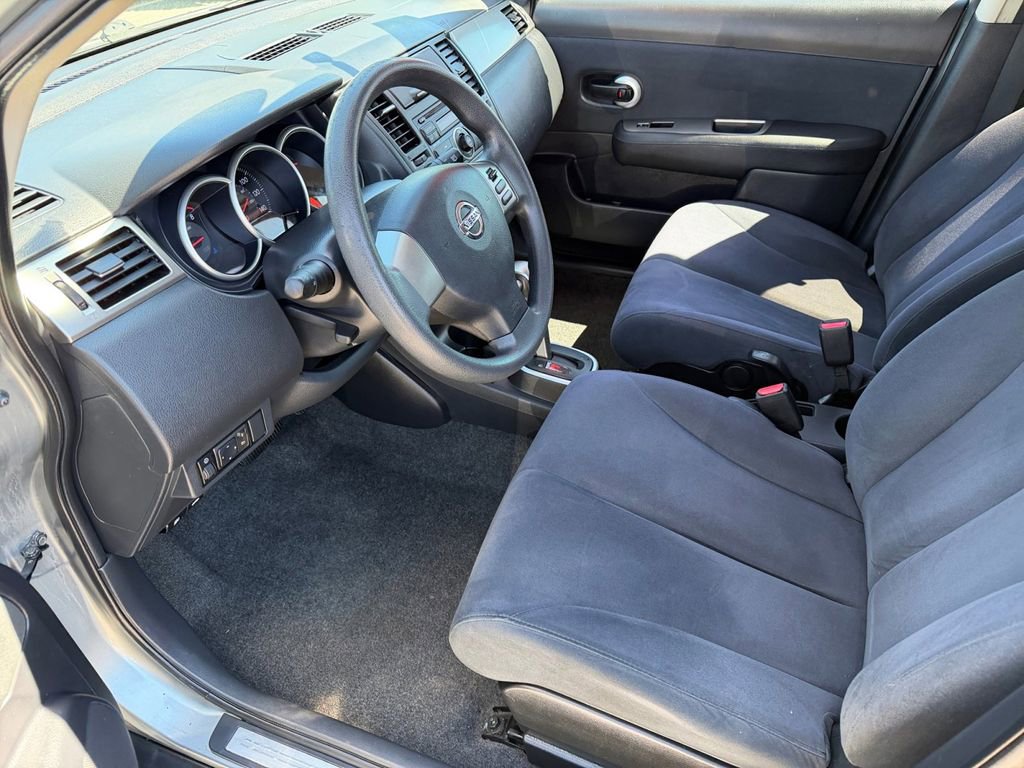 Used 2009 Nissan Versa 1.8 S w/ PWR Pkg FWD image 10