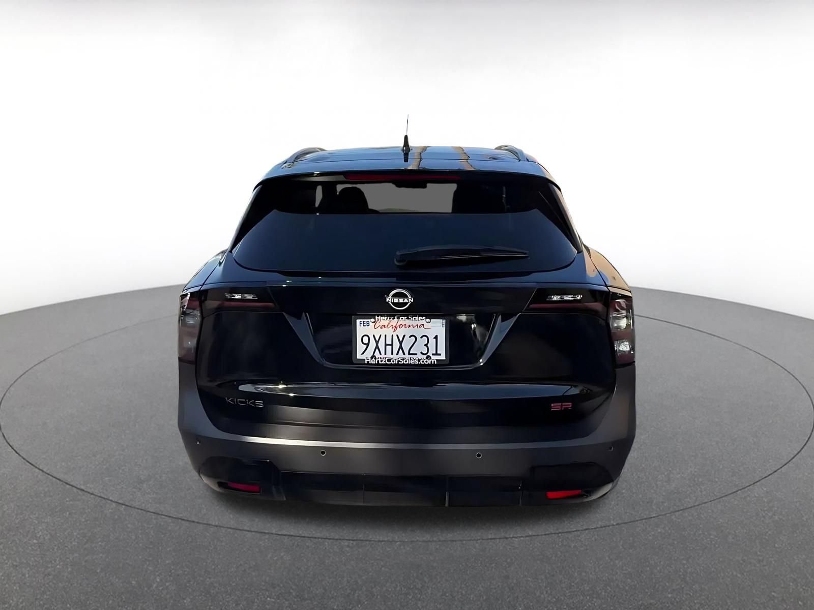 Used 2026 Nissan Kicks SR FWD image 12