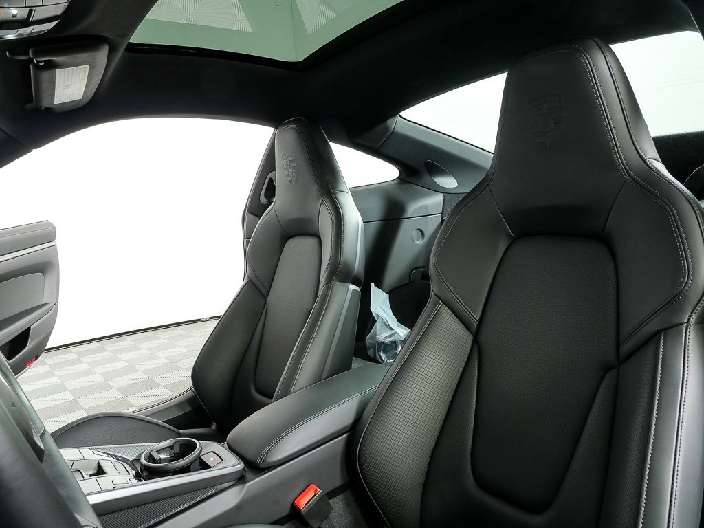 Certified 2025 Porsche 911 Carrera S image 5