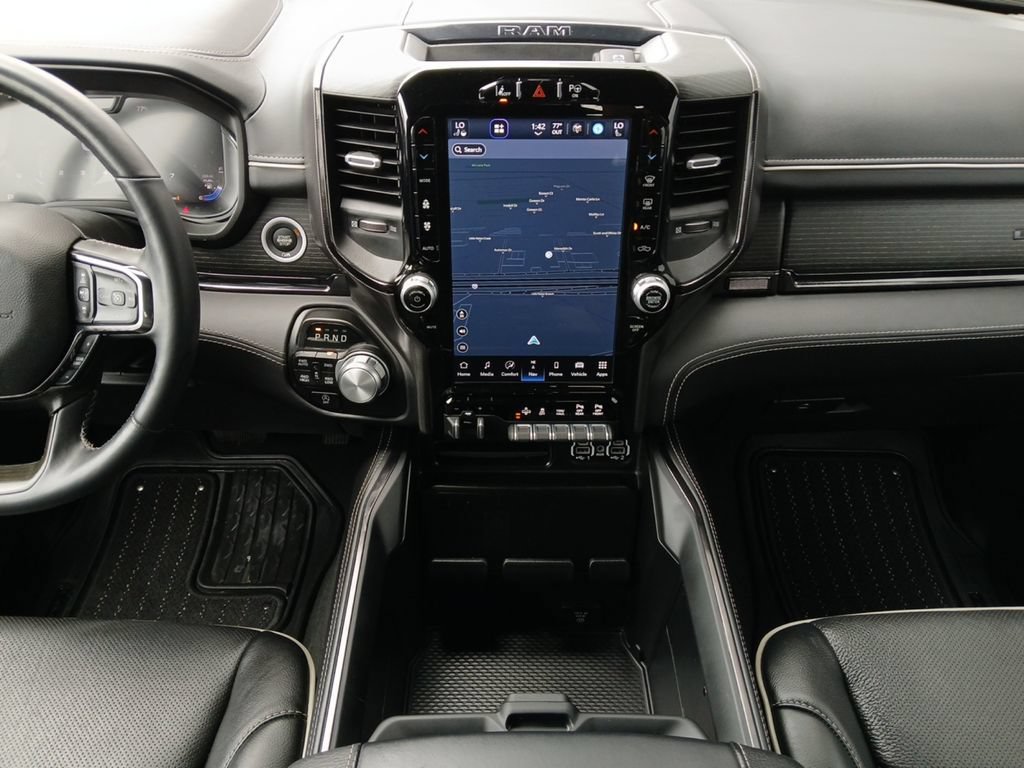 Used 2023 RAM 1500 Limited AWD/4WD image 3
