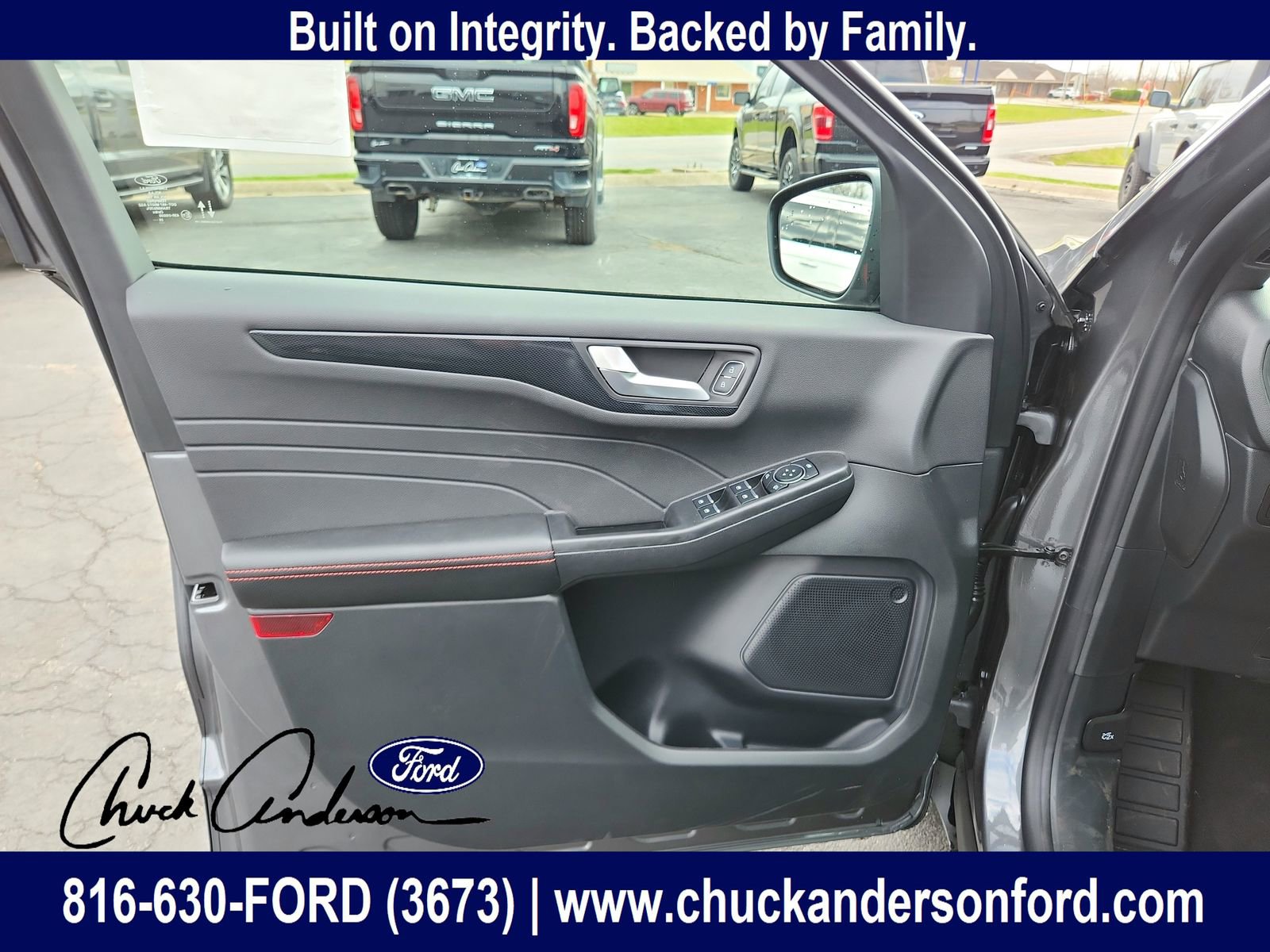 New 2026 Ford Escape ST-Line Select w/ Equipment Group 401A AWD/4WD image 23