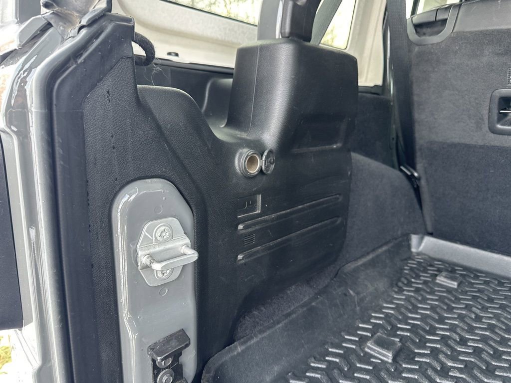 Used 2020 Jeep Wrangler Unlimited Rubicon w/ Dual Top Group image 10