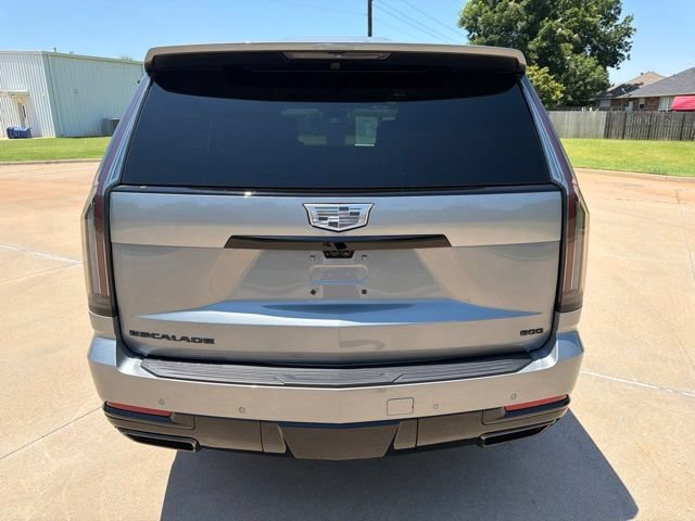 Certified 2025 Cadillac Escalade Sport Platinum w/ LPO, ONYX Package AWD/4WD image 4