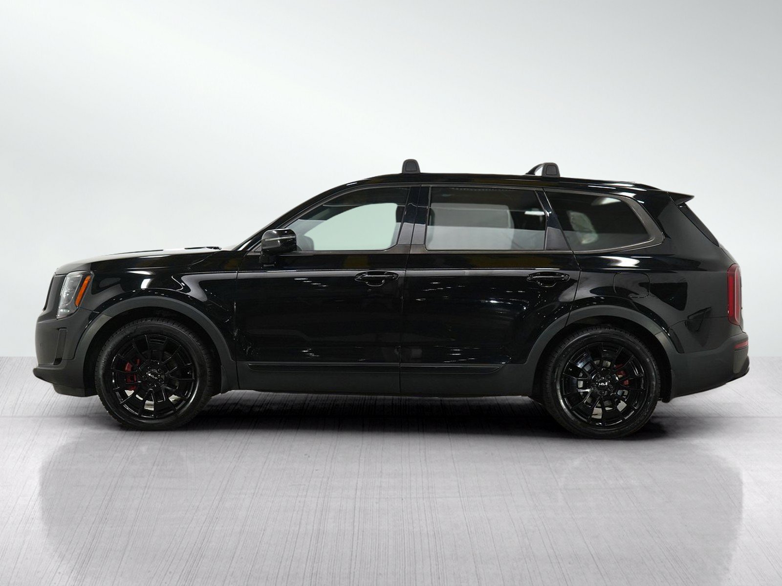 Used 2022 Kia Telluride SX AWD/4WD image 2