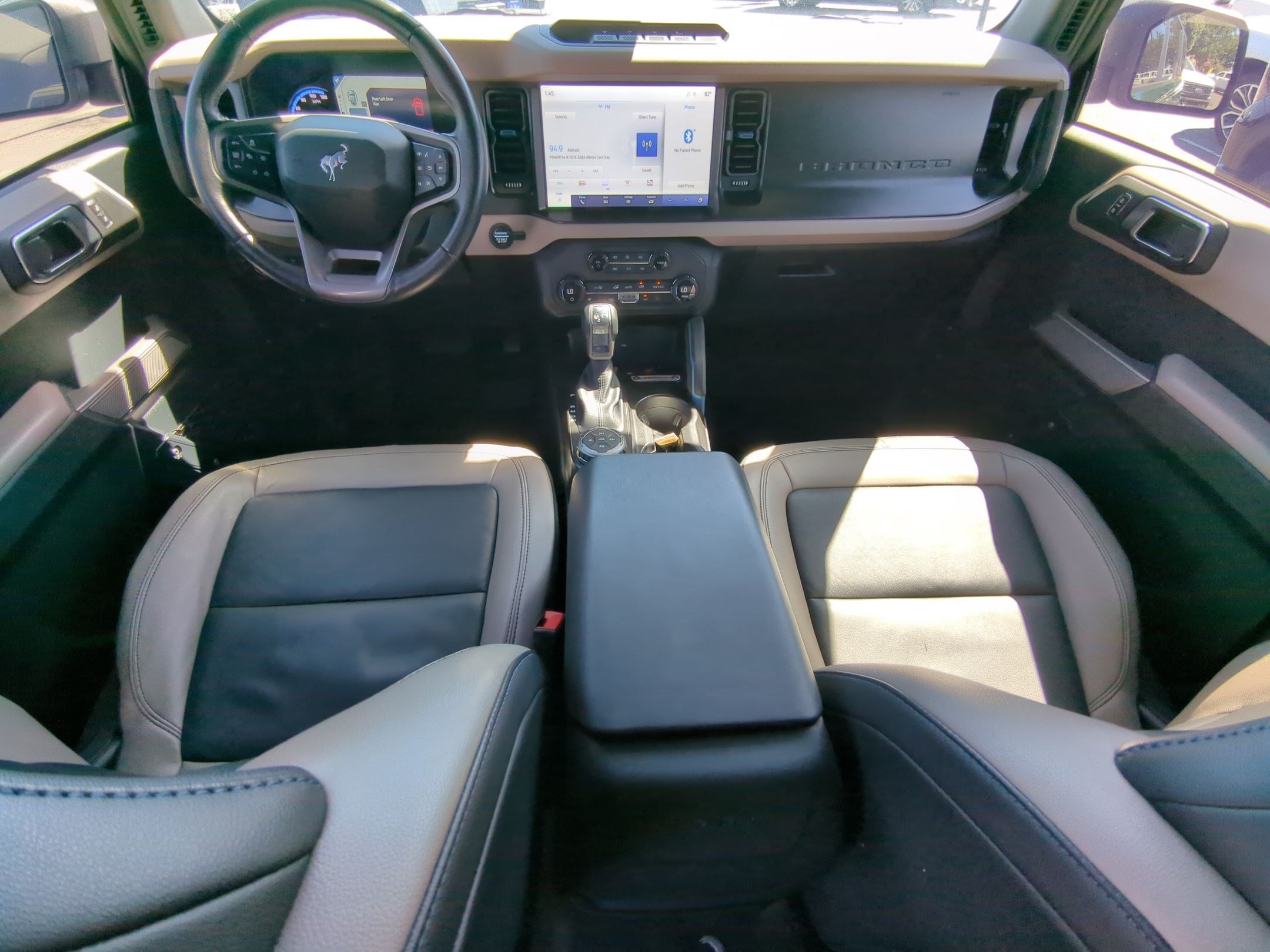 Used 2023 Ford Bronco Wildtrak AWD/4WD image 29