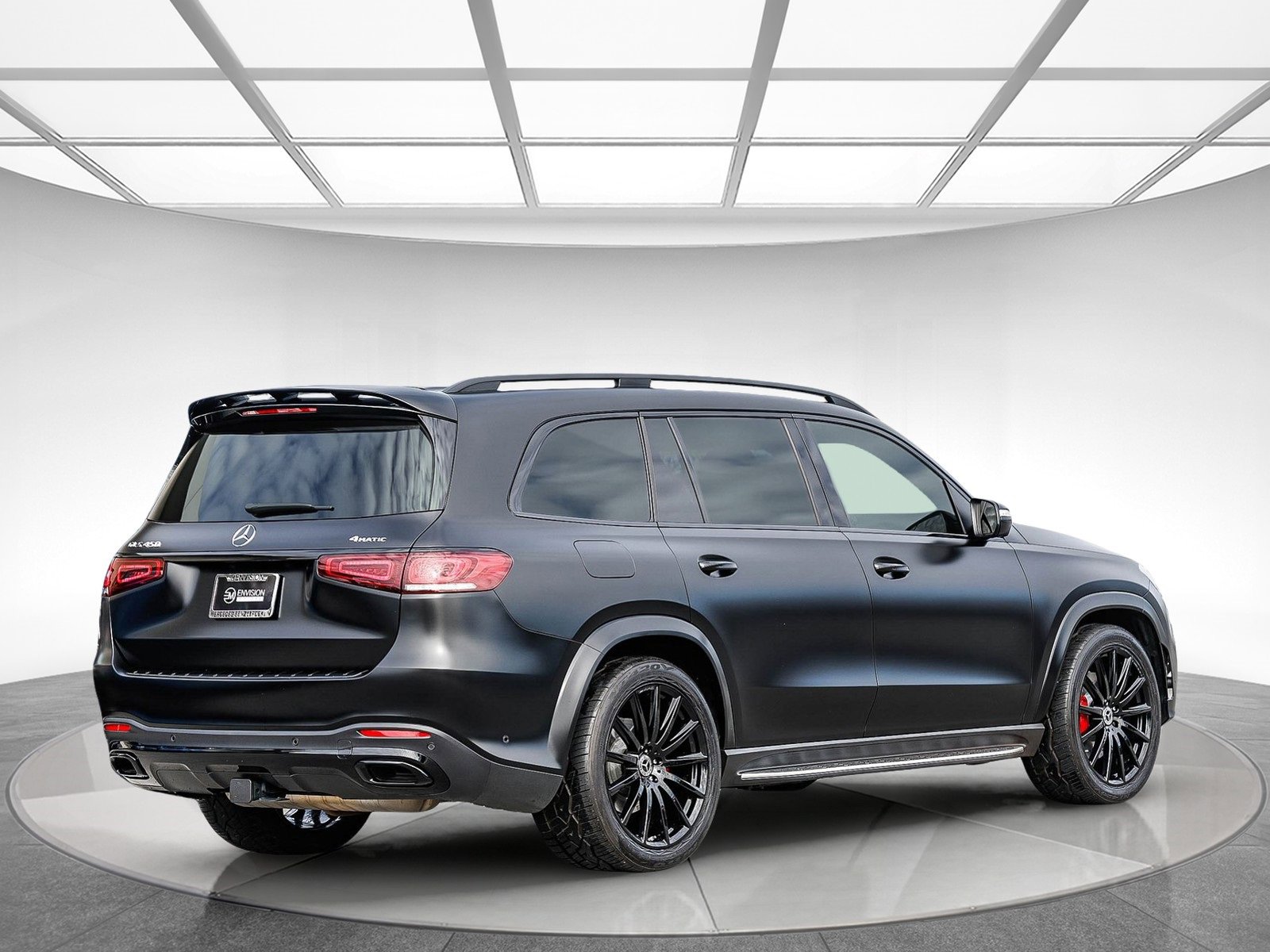 Used 2023 Mercedes-Benz GLS 450 4MATIC w/ AMG Line Exterior image 4