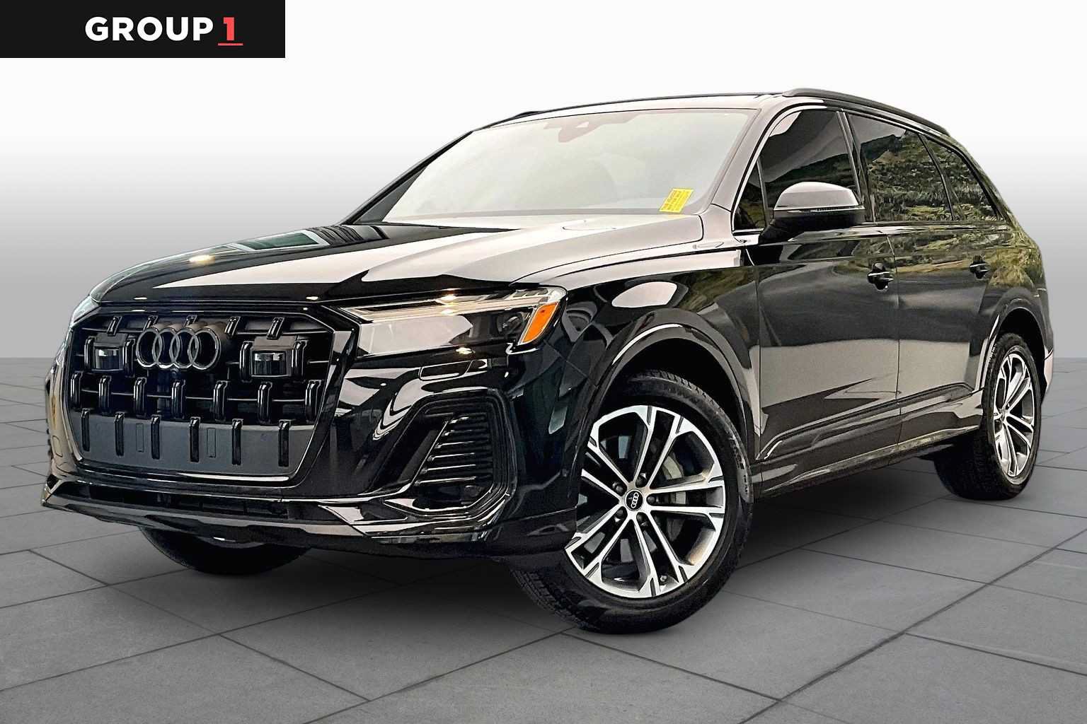 Certified 2025 Audi Q7 2.0T Premium w/ Convenience Plus Package
