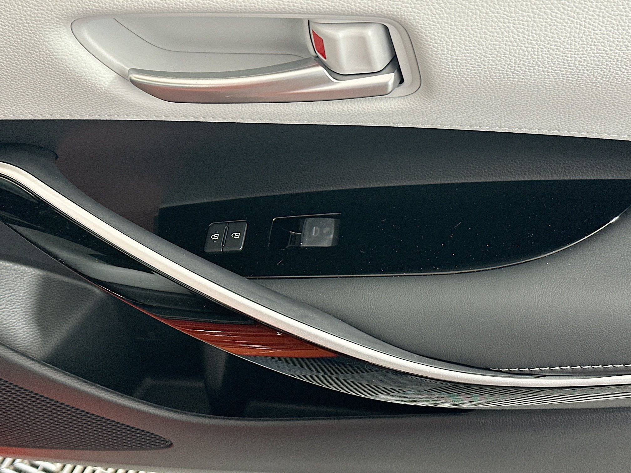 New 2026 Toyota Corolla XSE FWD image 27