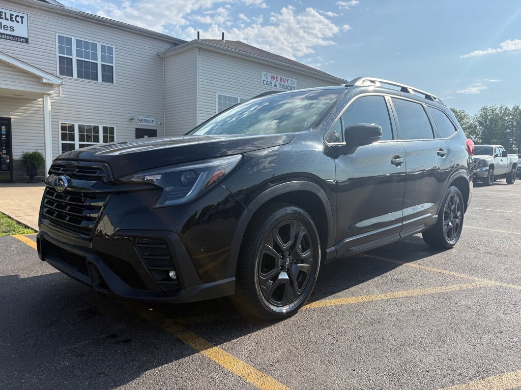 Used 2024 Subaru Ascent Onyx Edition AWD/4WD image 2