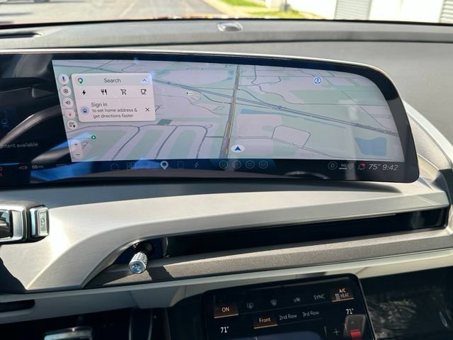 Used 2026 Cadillac Vistiq Luxury w/ LPO, Floor Liner Package AWD/4WD image 36