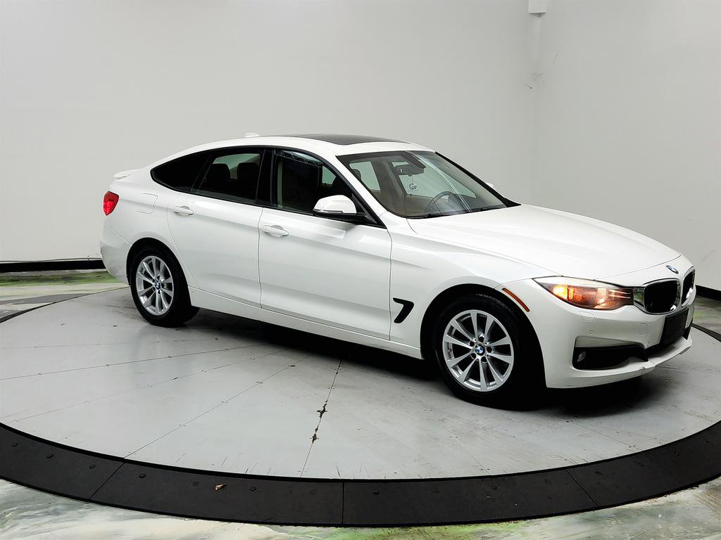 Used 2015 BMW 328i Gran Turismo xDrive AWD/4WD image 3