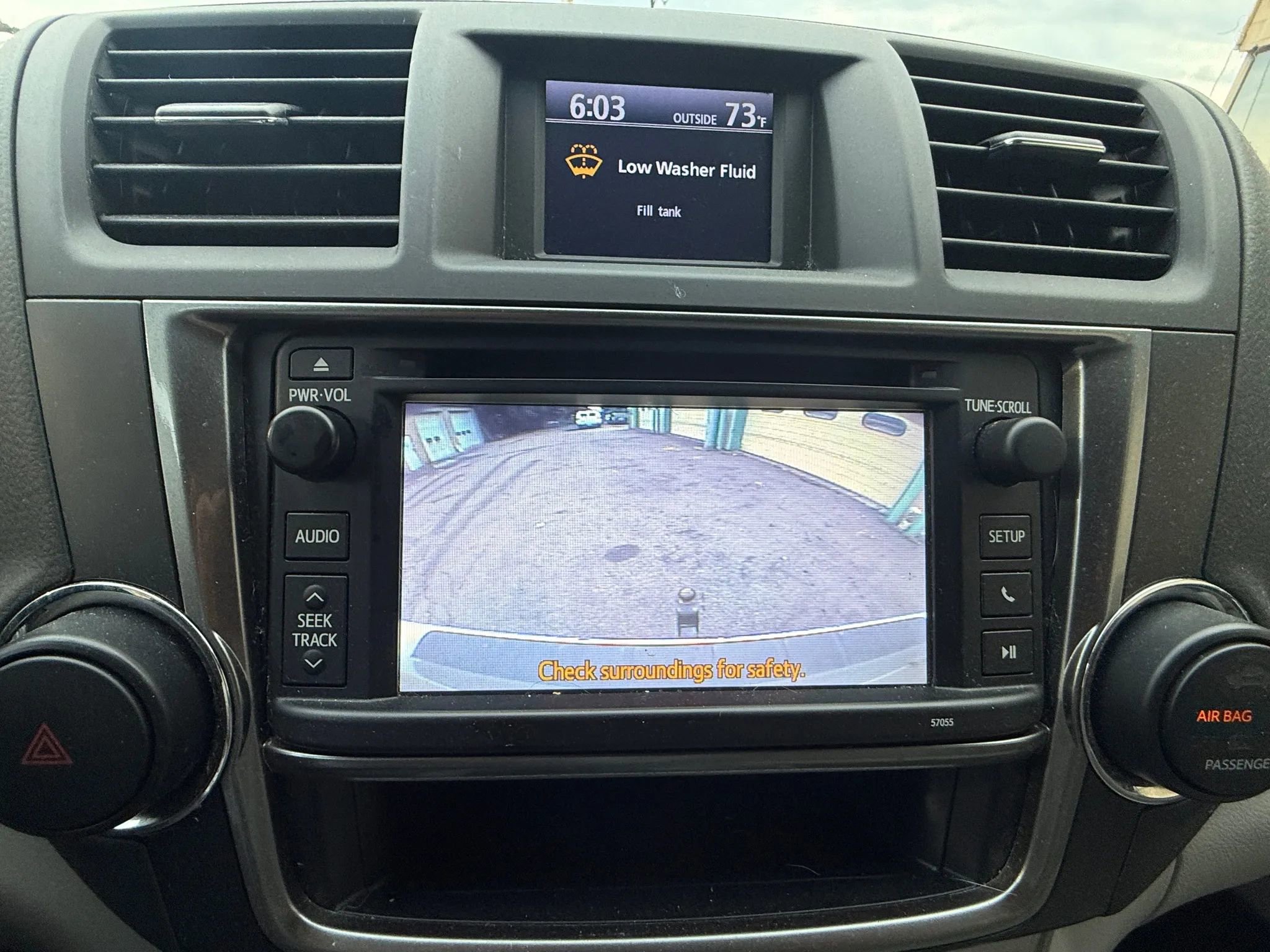 Used 2013 Toyota Highlander SE image 7