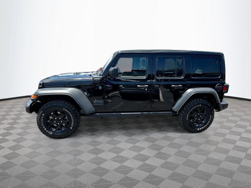 Used 2023 Jeep Wrangler Unlimited w/ Sun & Screen Package AWD/4WD image 9