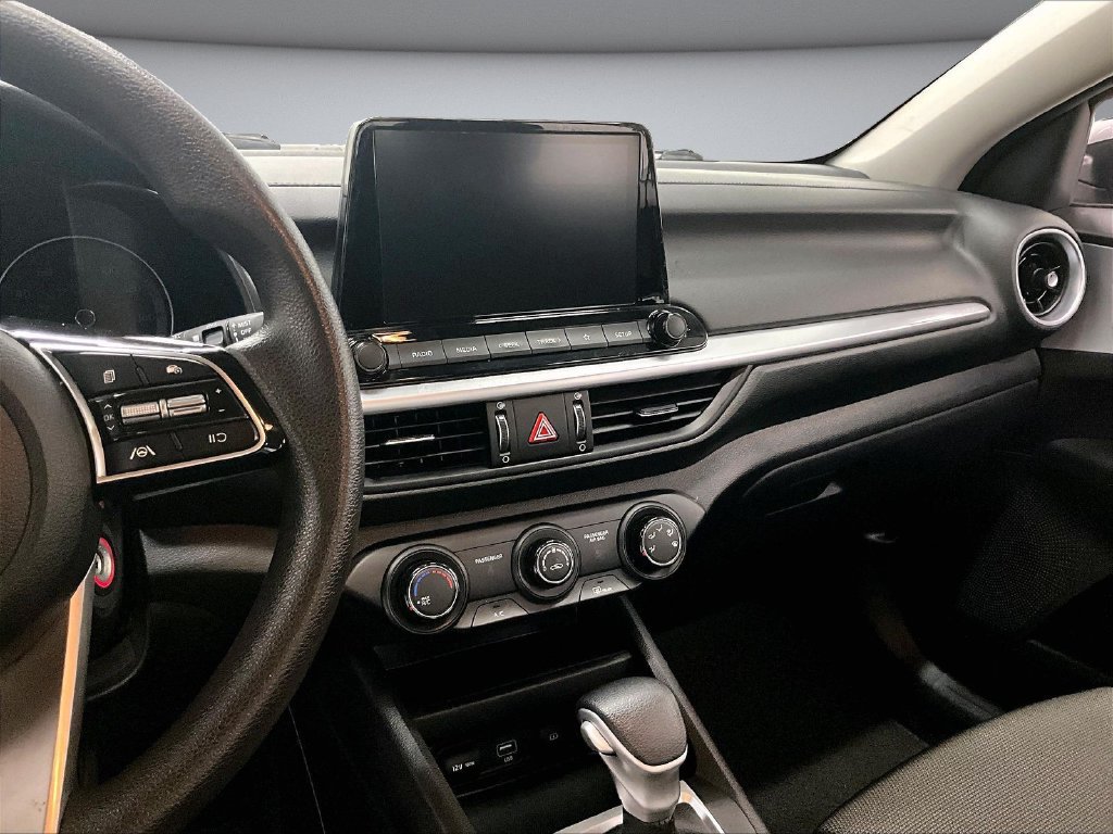 Used 2024 Kia Forte LXS FWD image 9