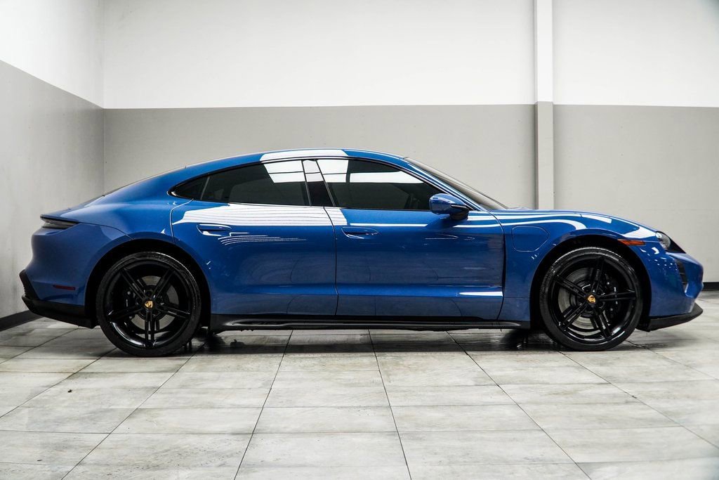 Used 2022 Porsche Taycan GTS w/ Premium Package (P6U) image 7