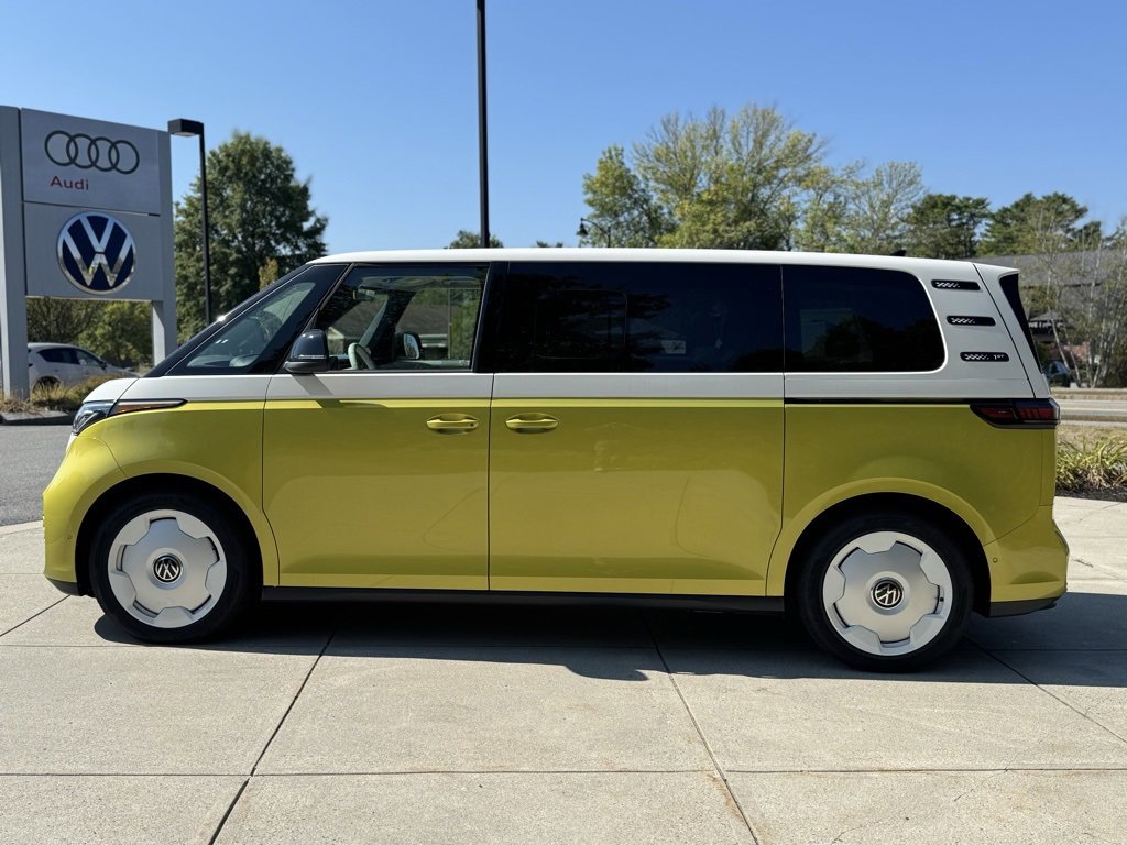 New 2025 Volkswagen ID. Buzz 1st Edition image 14