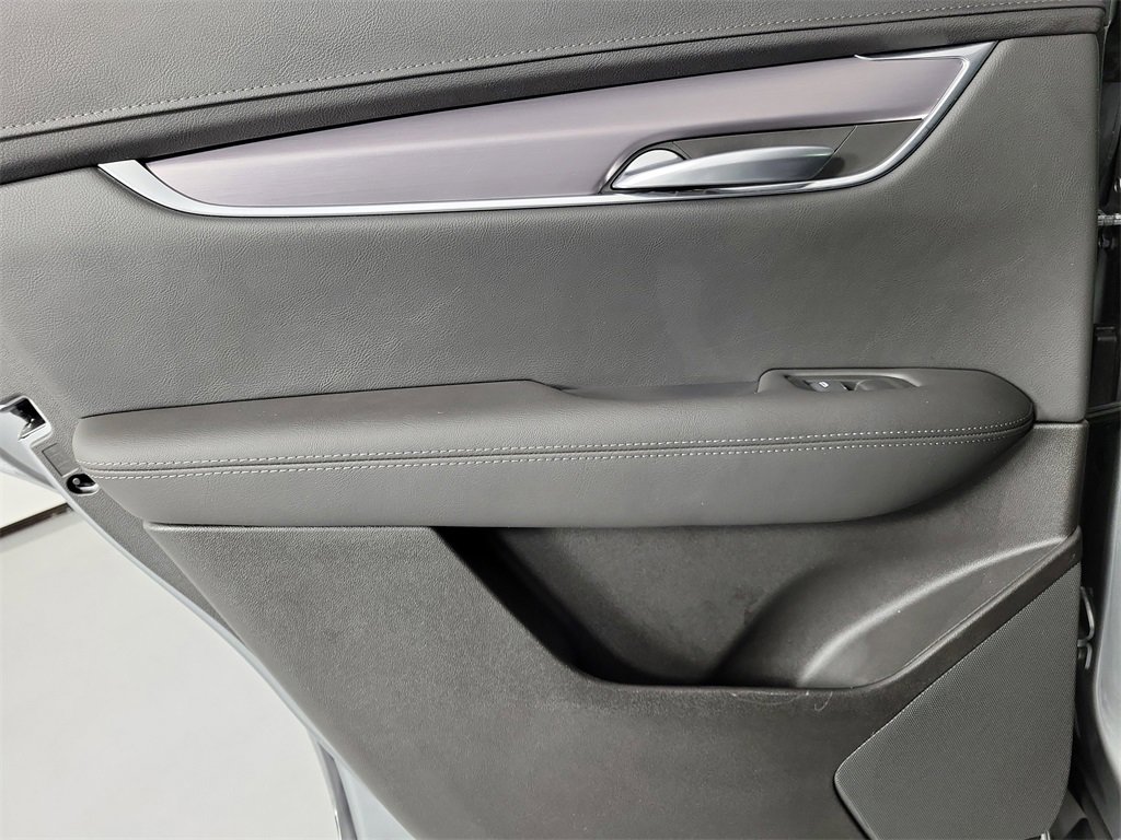 Certified 2023 Cadillac XT5 Luxury image 13
