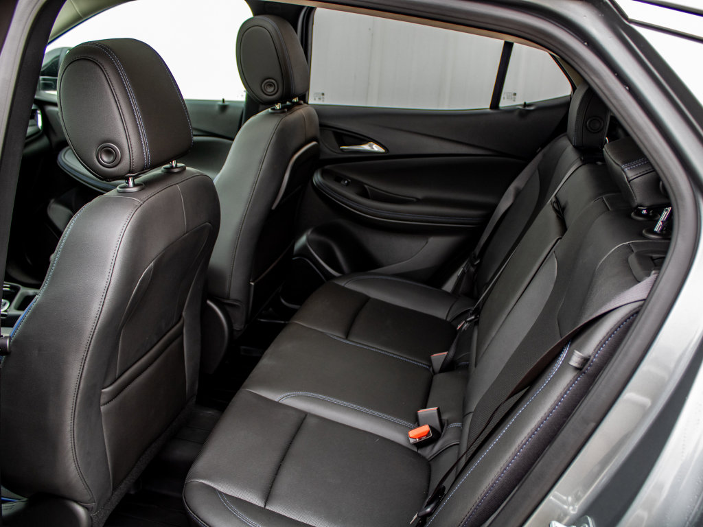 Used 2026 Buick Encore GX Sport Touring w/ Advanced Technology Package image 23