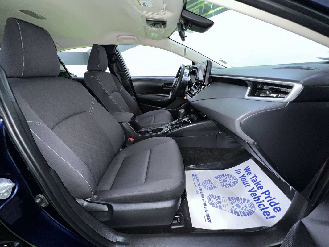 Used 2023 Toyota Corolla LE FWD image 27
