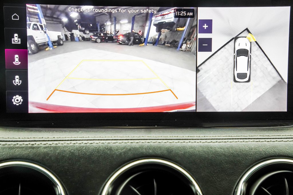 Used 2023 Kia Stinger GT2 RWD image 31