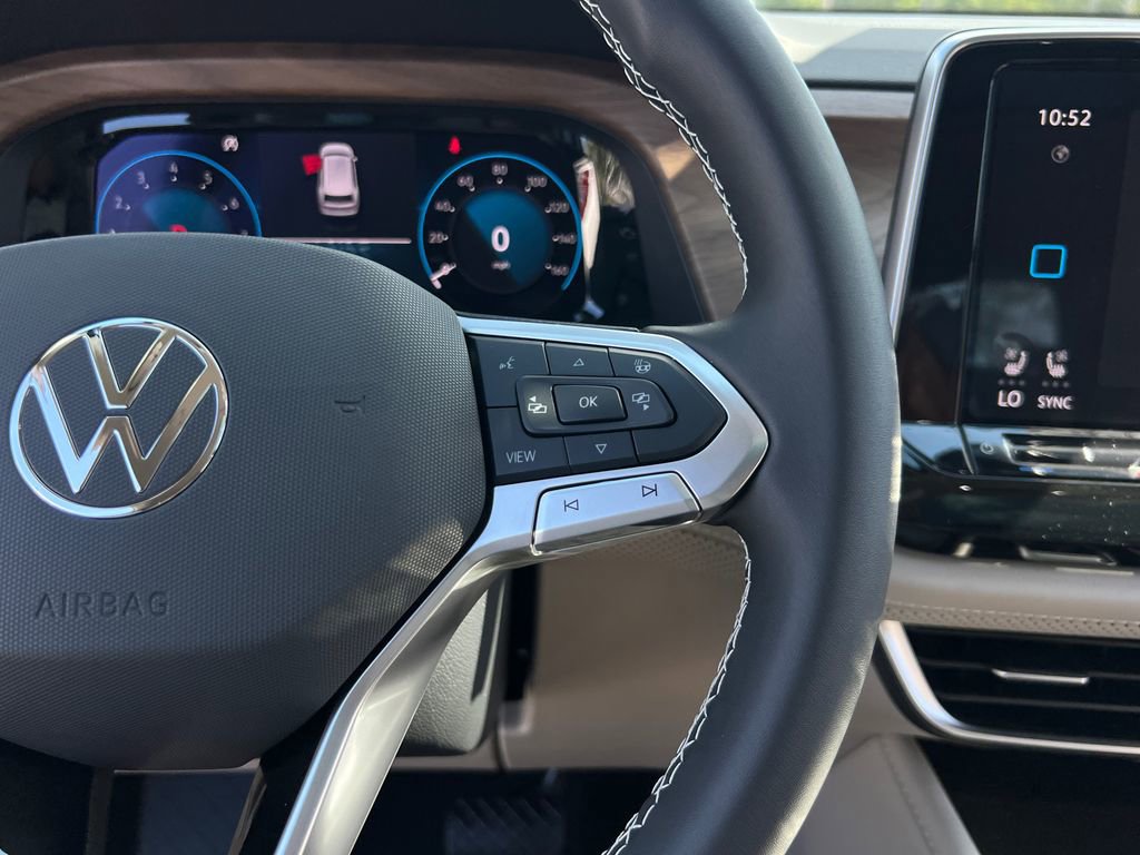 New 2026 Volkswagen Atlas SE image 30