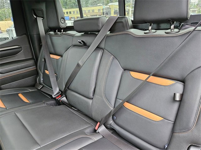 Used 2022 GMC Sierra 1500 AT4 w/ AT4 Preferred Package image 15